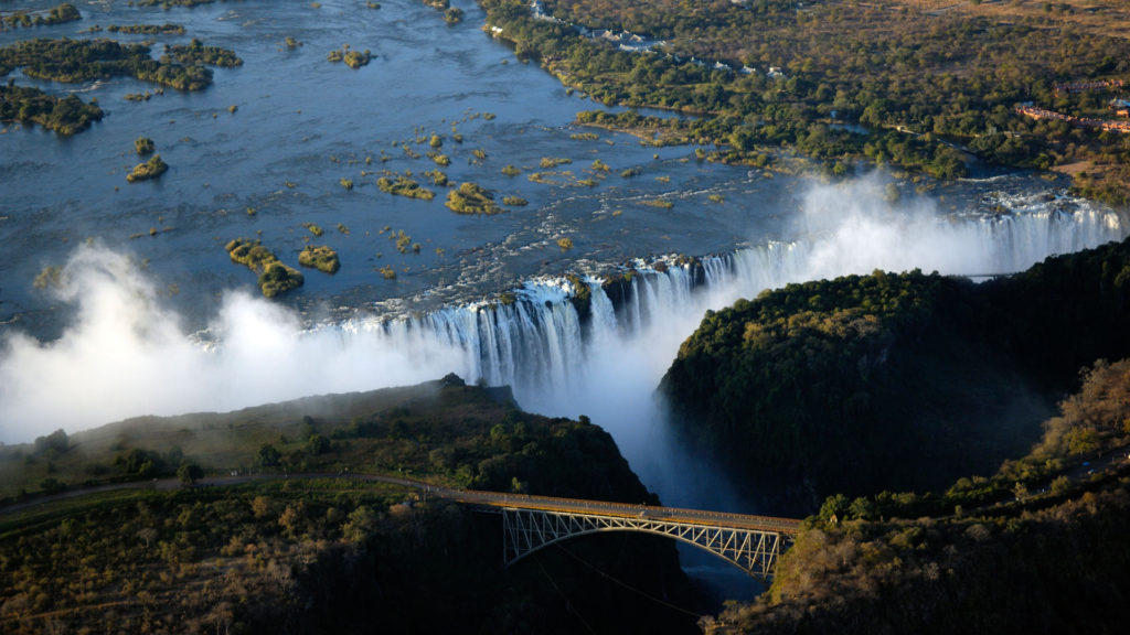 best time to visit victoria falls zimbabwe 